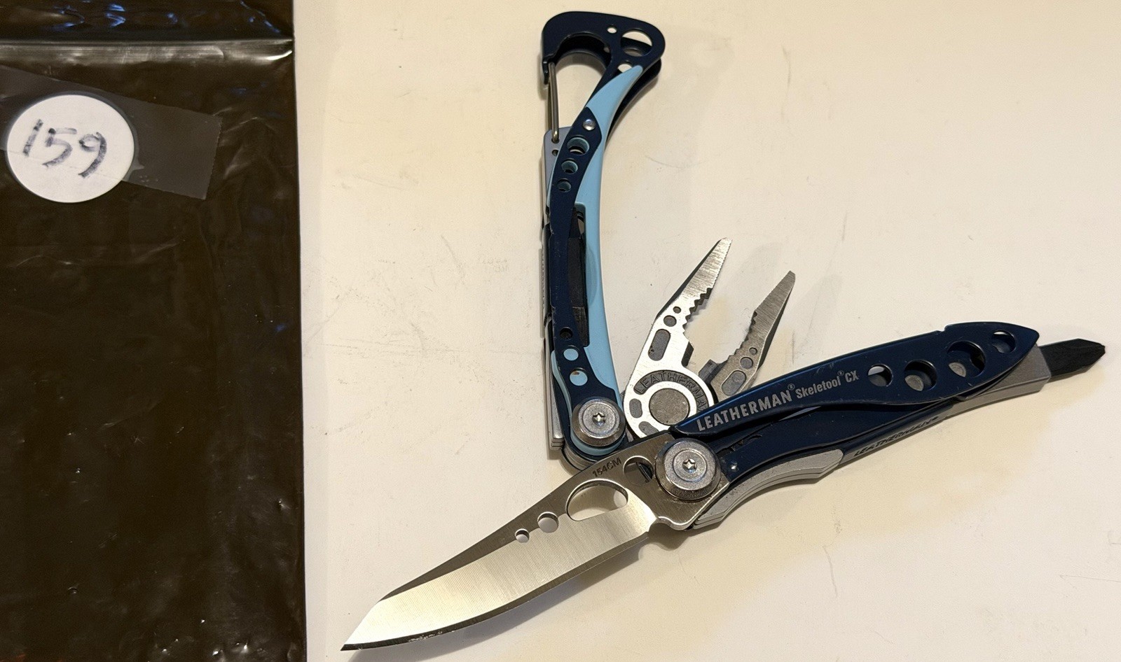 Leatherman Skeletool CX Multitool Knife NIGHTSHADE In Excellent Condition S5