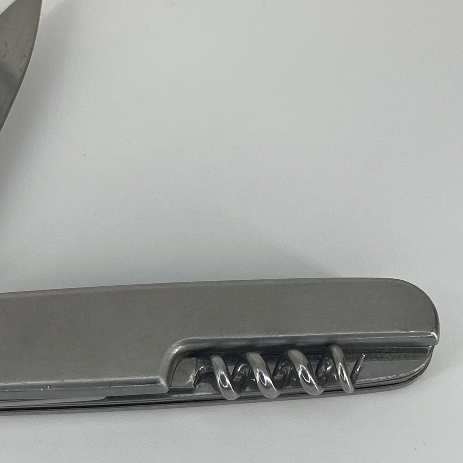 National Geographic Adventure Folding Knife Multi-Tool Bottle Opener Corkscrew