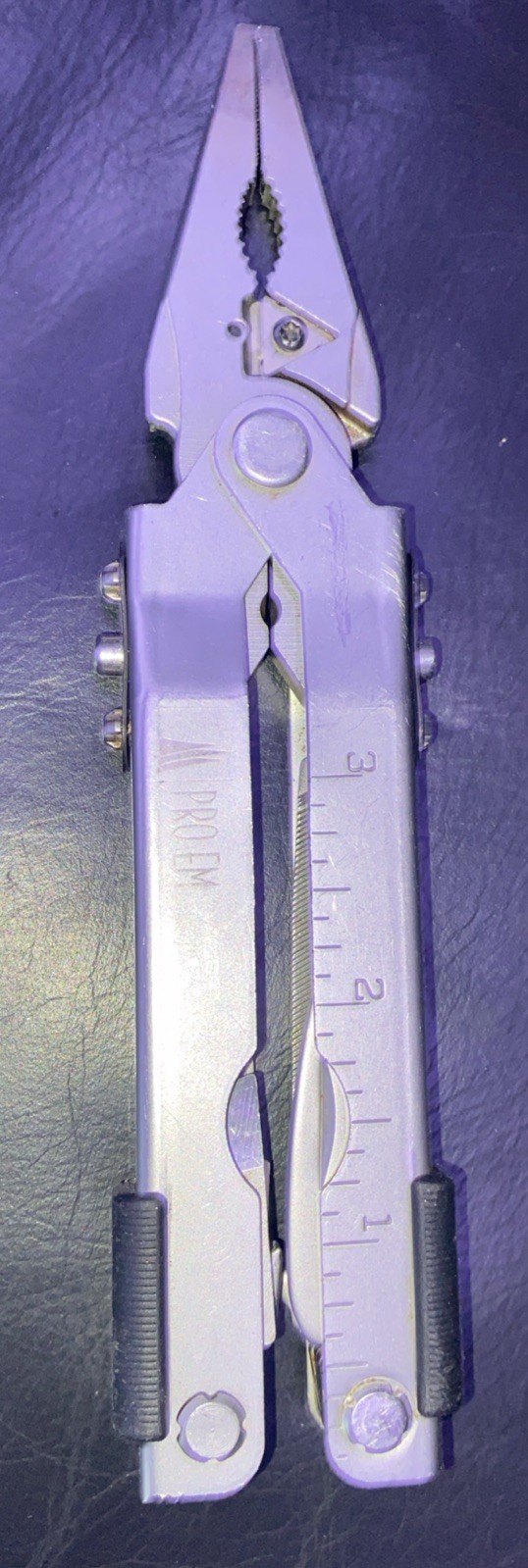 Gerber Silver Stainless Steel Multiplier w/ 12 Multi-Tools Needle Nose Pliers