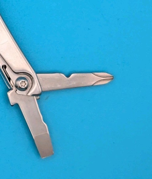Leatherman Rev 3.8″ Multi-Tool, Stainless!
