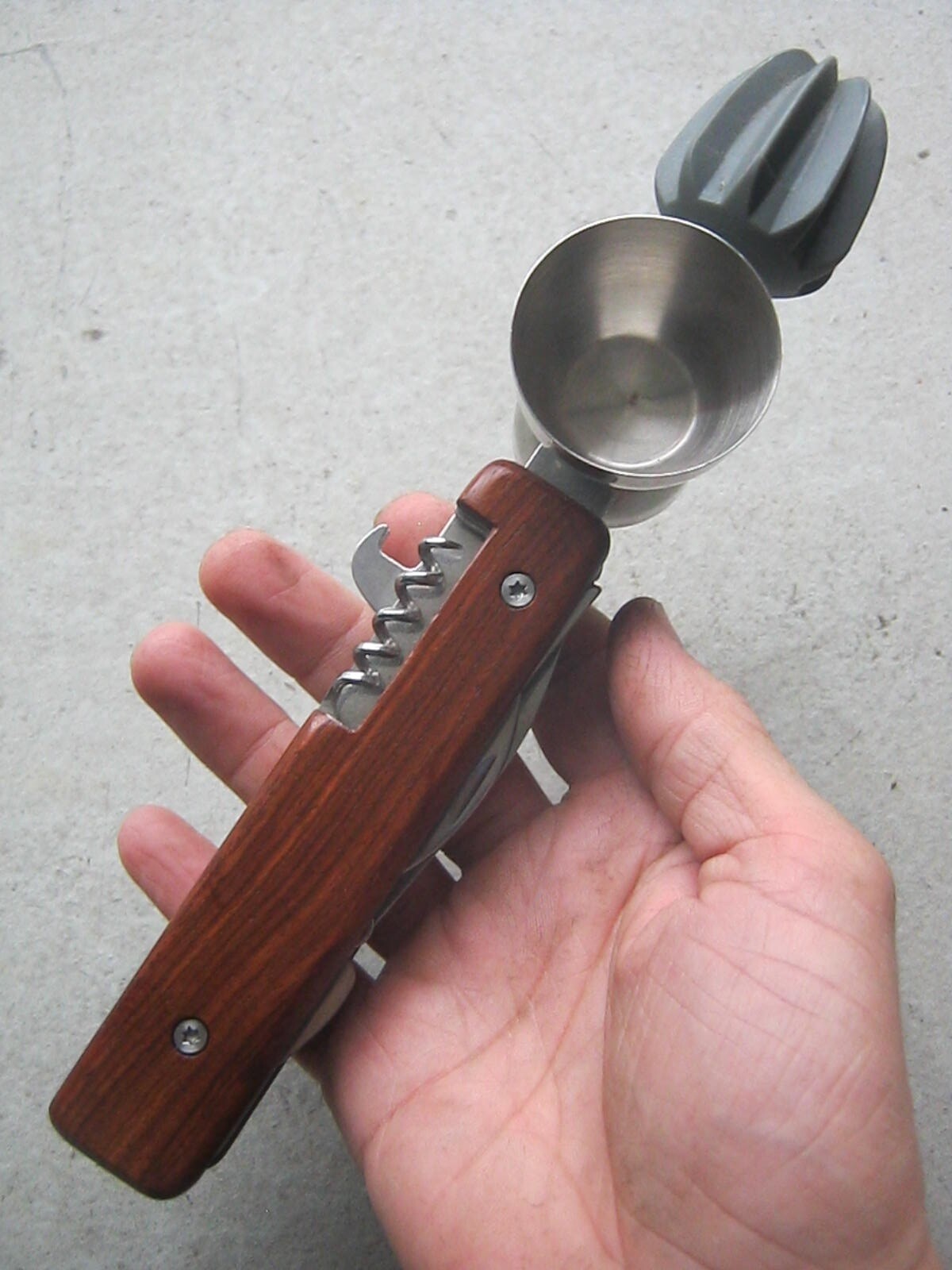 COCKTAIL CRAFTSMAN 10 IN 1 COCKTAIL MULTI TOOL, BARTENDER MUST HAVE KITCHEN ITEM