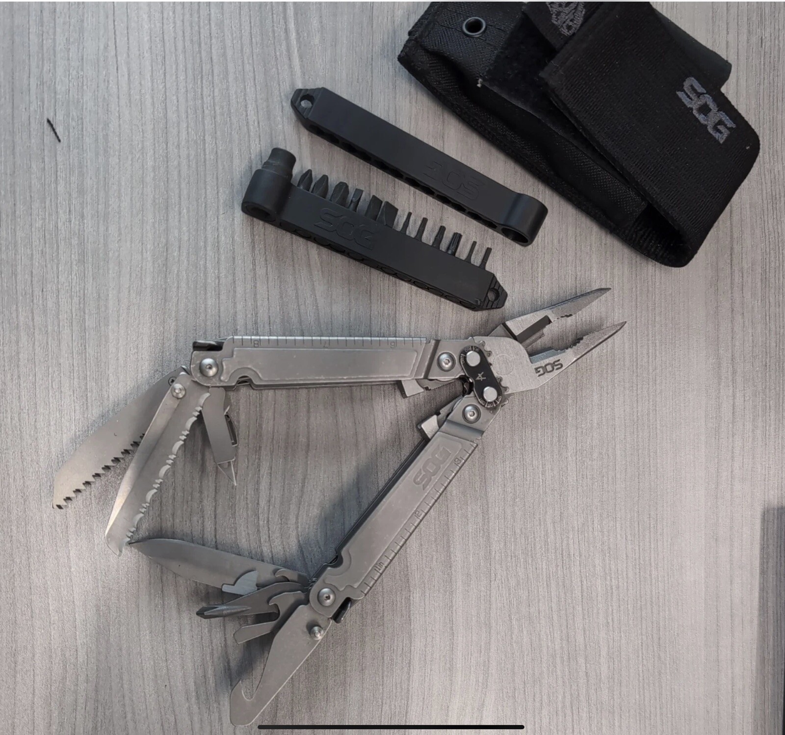 SOG PowerAccess 21 Tool Multi-Tool 5Cr15MoV Steel, Stonewash Finish PA3001-CP