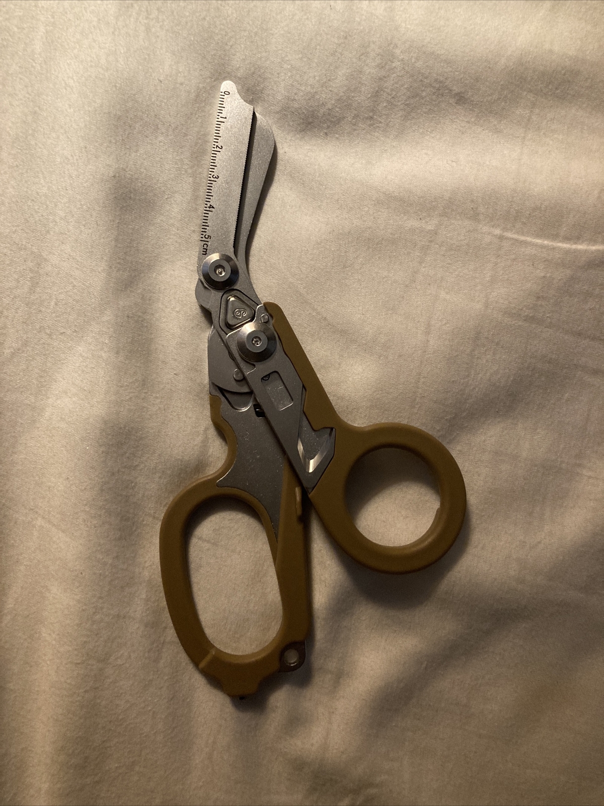 Leatherman Raptor STYLE Multi Tool Rescue Shears Tan