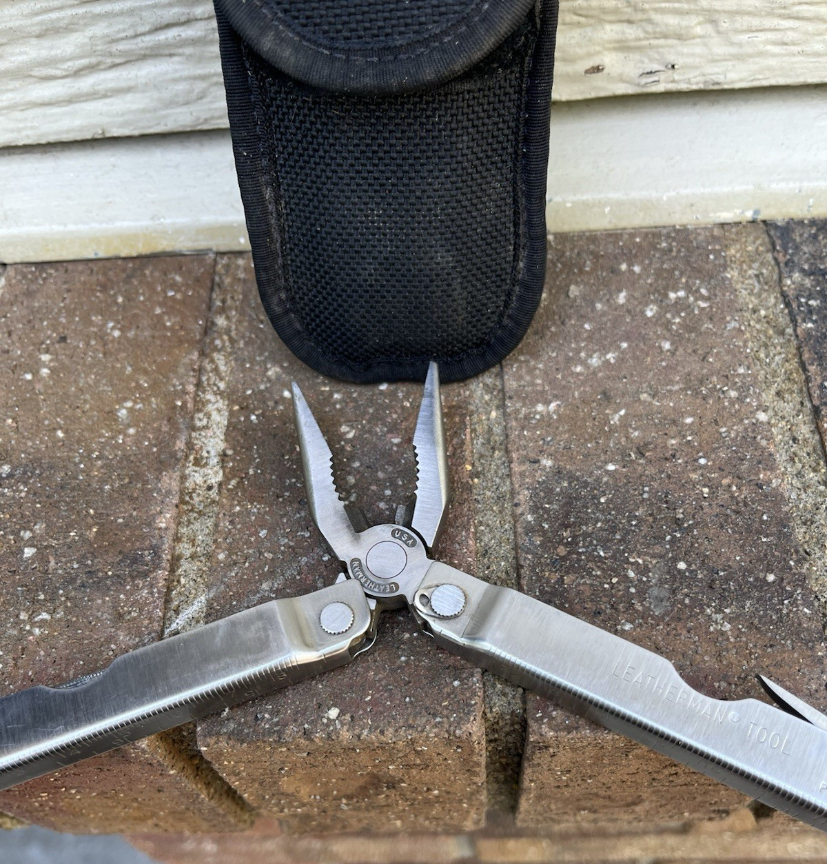 Vintage Original Leatherman Tool 4″ Multi-Tool Portland, OR USA