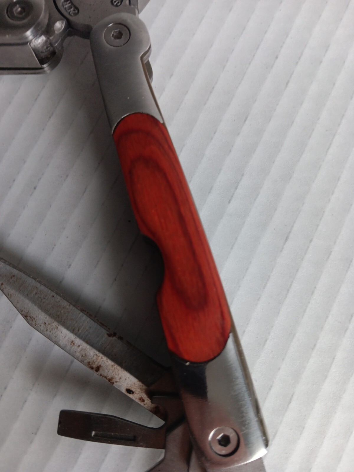 Winchester #2CR Wood Grain Multi-Tool Pliers Saw Screwdriver Can Opener And More