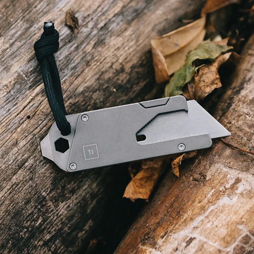 Big Idea Design Deluxe Pocket Tool Universal Wrench Design Titanium Handles