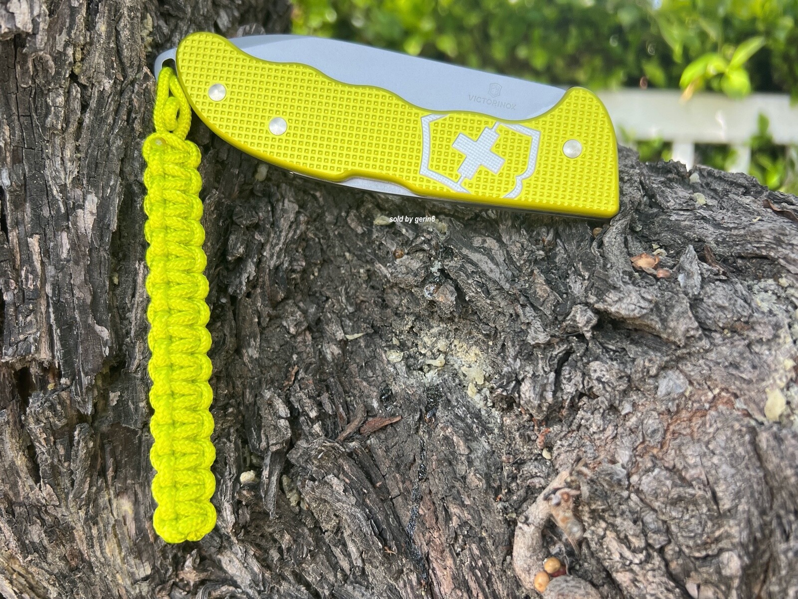 Swiss Army Knife Hunter Pro Limited Edition 2023 Yellow Victorinox 0.9415.L23