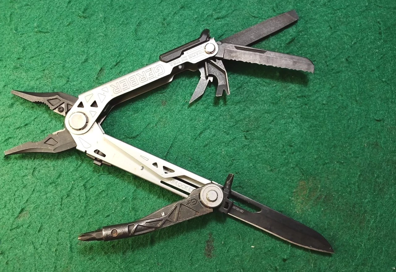 Gerber Center Drive Multi-Tool GB-30-001193, No Sheath