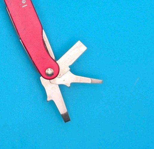 Leatherman Juice C2 Red Multi Tool! RETIRED!