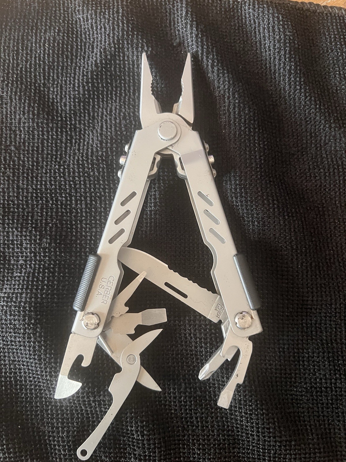 Gerber MP600 Multi-Plier USA Multi Tool Silver With Sheath