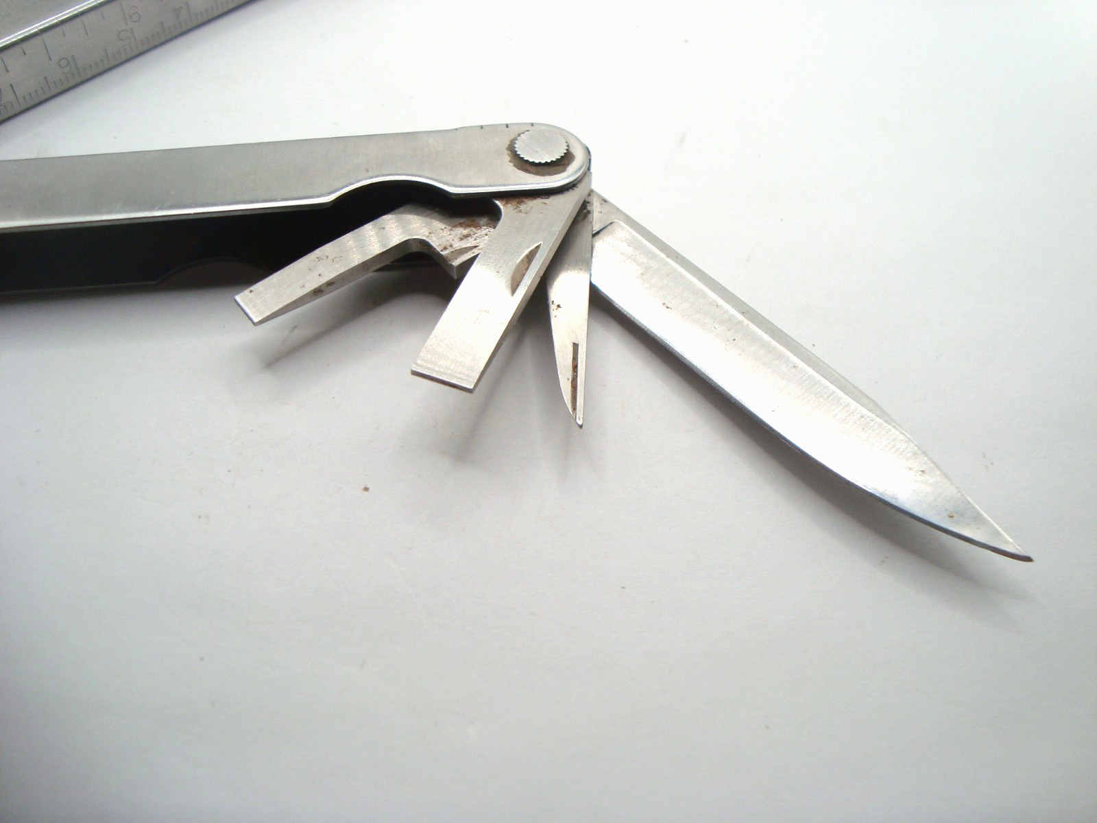 LEATHERMAN MULTI TOOL / PORTLAND OR. / USA MADE