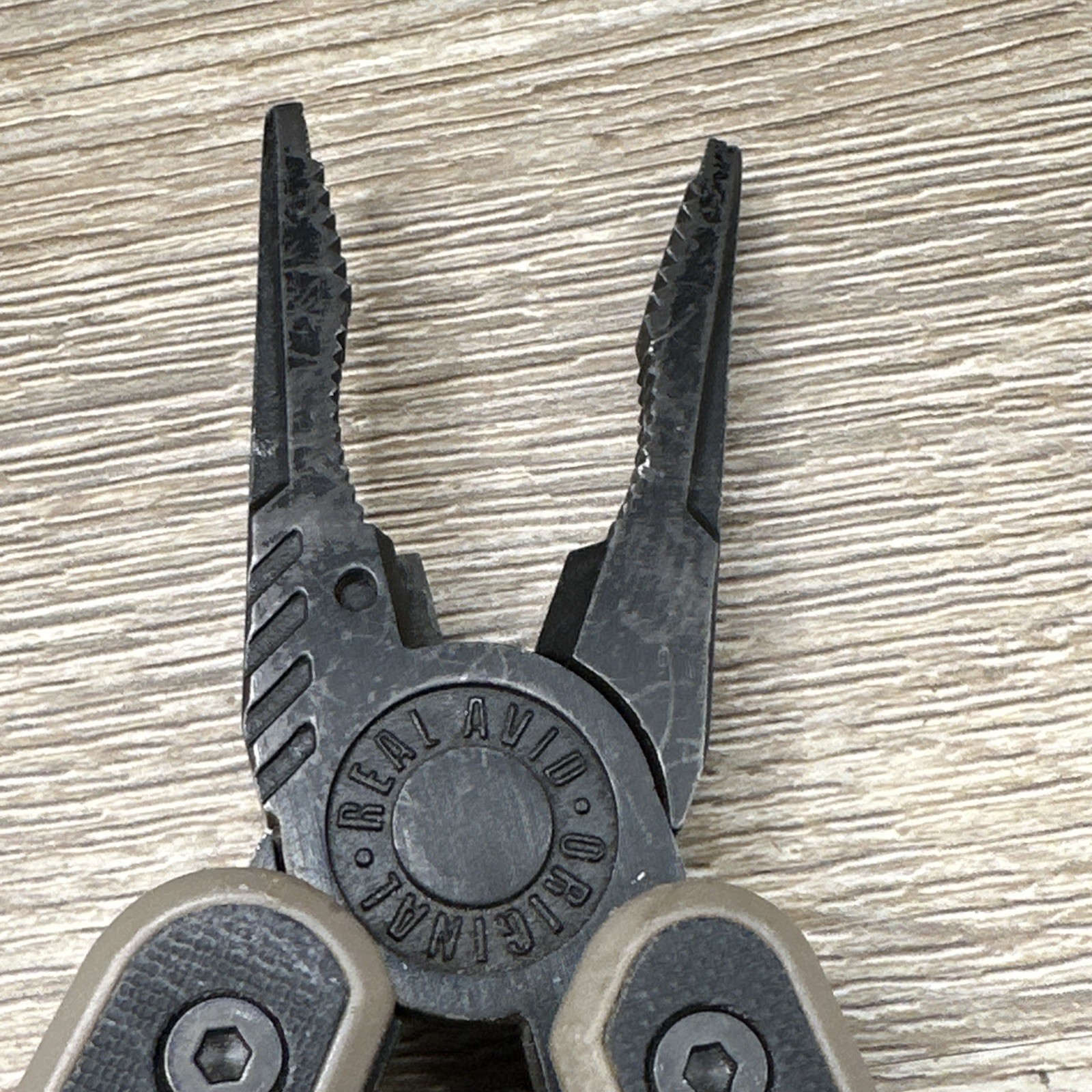 Real Avid Multi-Tool AR15 Hunting Rifle Tool Pliers Knife More!