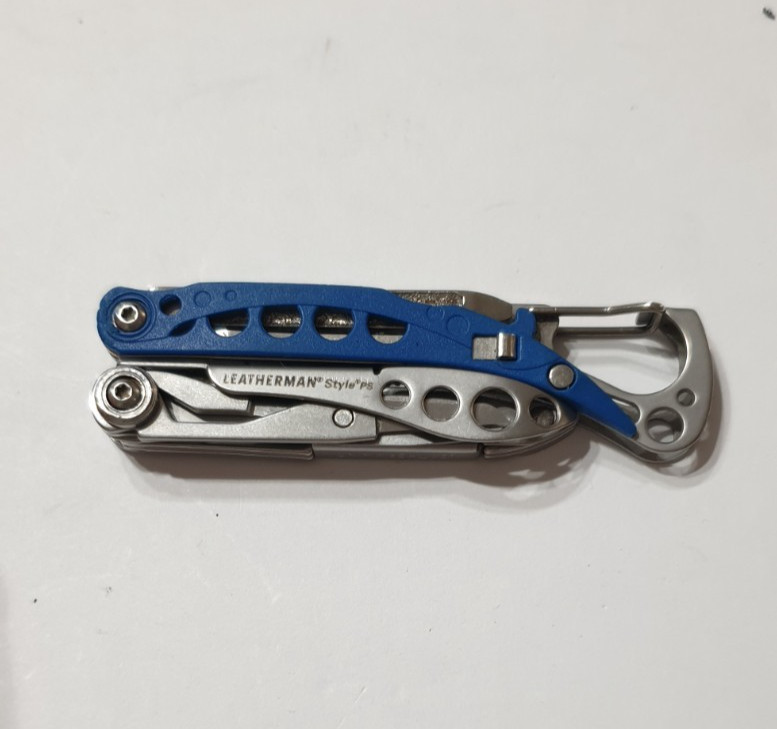 🔥🔥 Leatherman Style PS Rare Retired Used Blue Multi Tool Keychain Collectable
