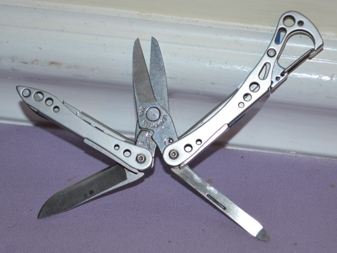 Leatherman Style CS Blue Stainless Multi-Tool Knife USA – Discontinued — Great