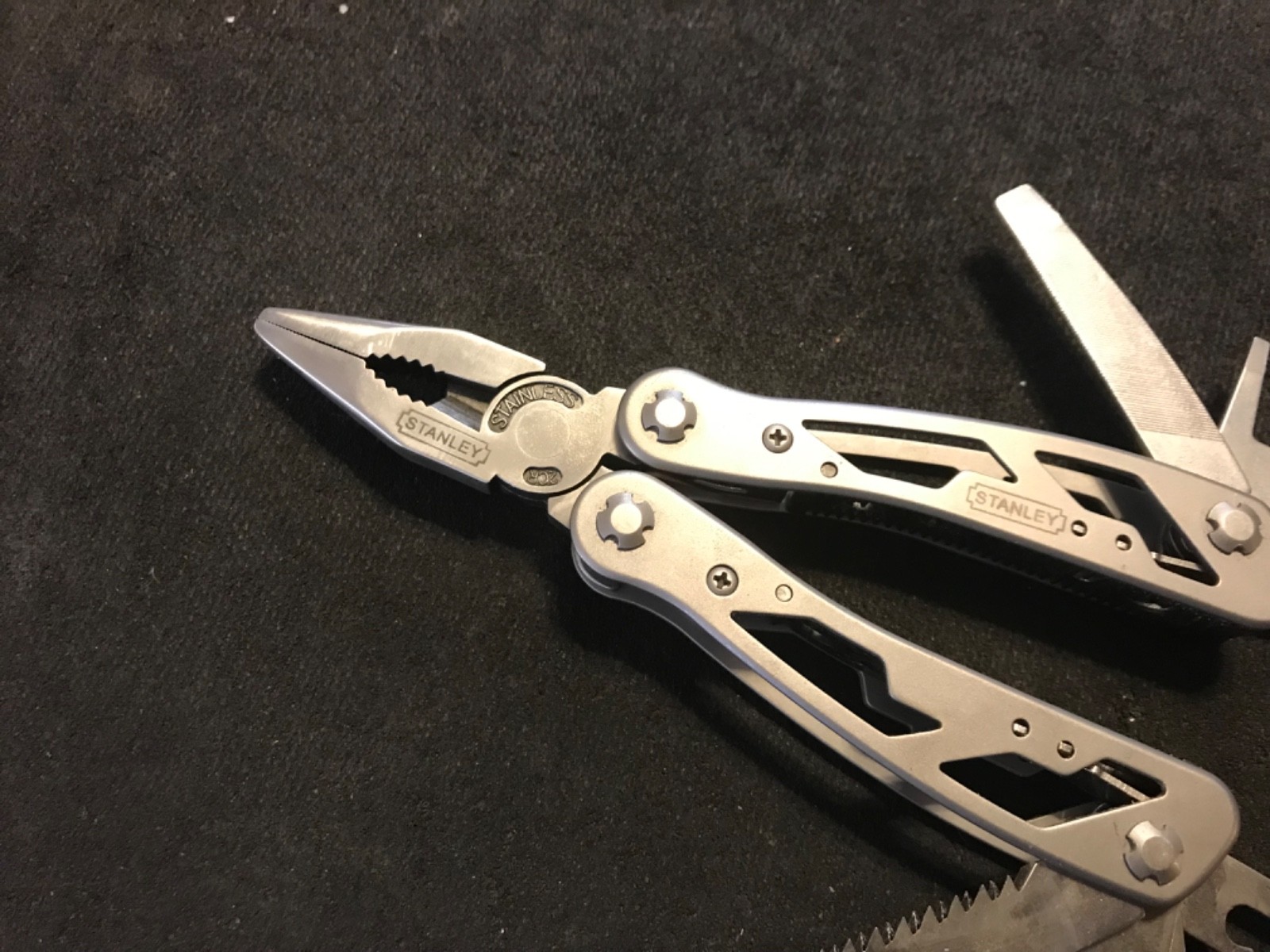 Stanley Tools 12-in-1 Multi-Tools Leatherman Style Plier Set w/ Sheath Case