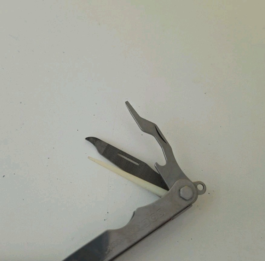 SOG Crosscut Stainless Steel Multi-Tool. 8 Tools Total
