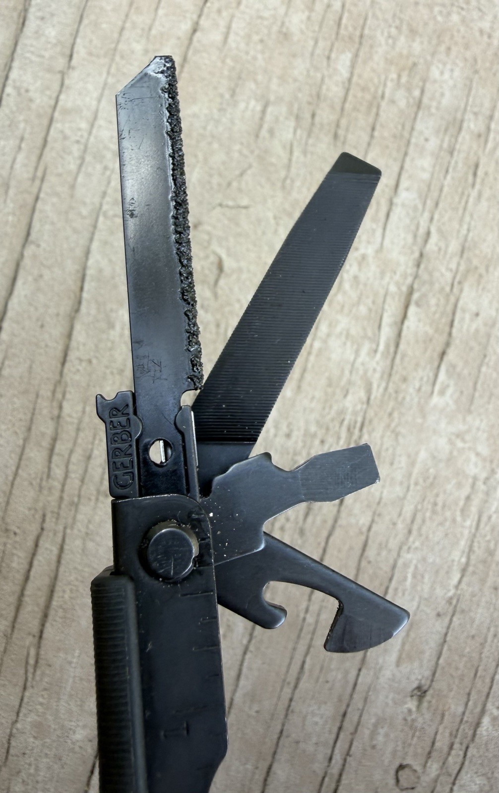 GERBER DET MULTIPLIER CAMPING BLACK OXIDE NEEDLE NOSE MULTI TOOL KNIFE W/SHEATH