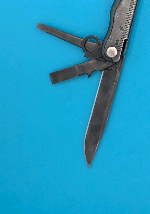 Leatherman Kick Multi-Tool, Knife, Pliers, Retired! BLACK! *ART PARKER*