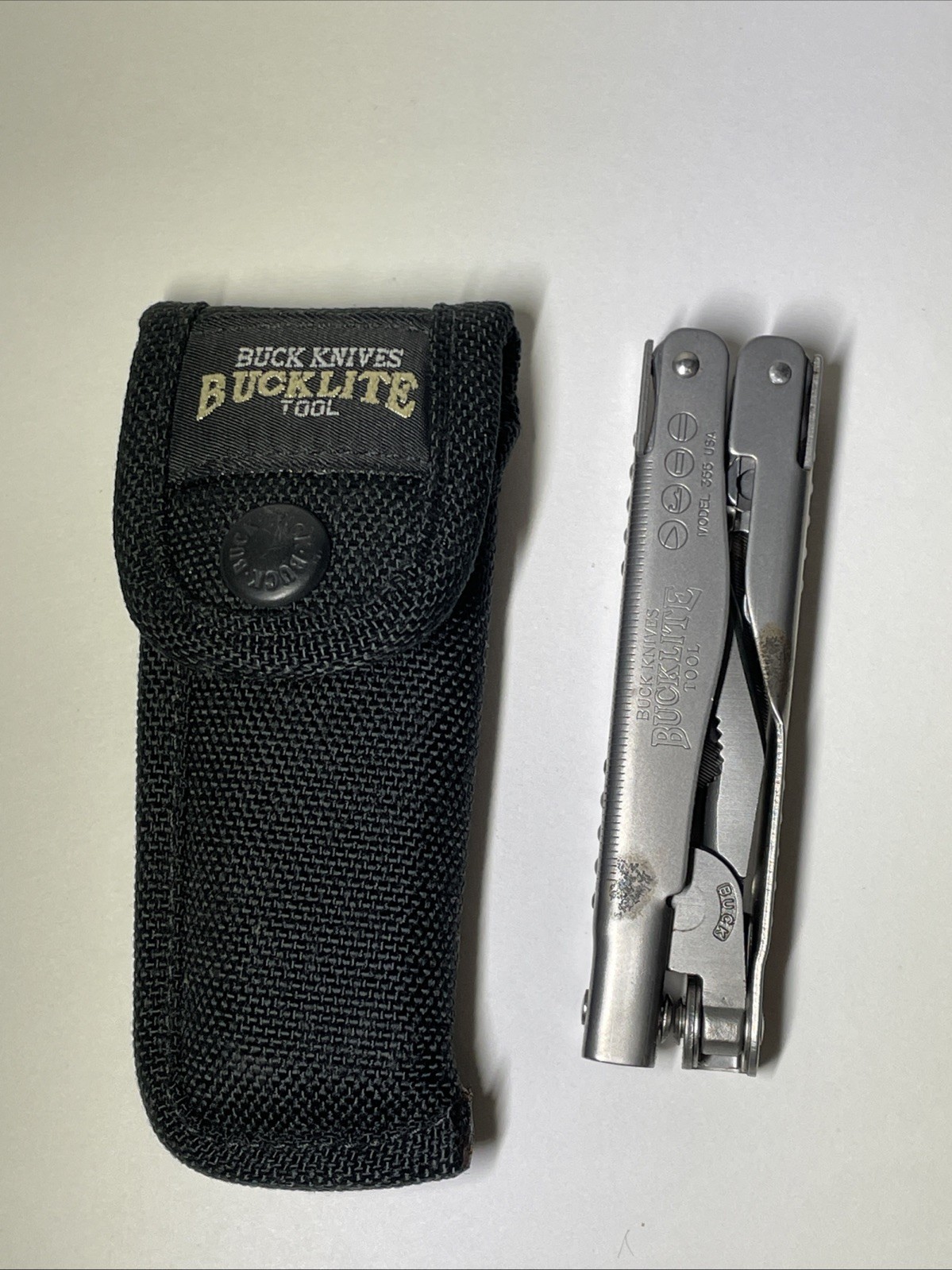BUCK USA BUCK LITE TOOL 355 MULTI TOOL-w/ ORIGINAL SHEATH-RETIRED