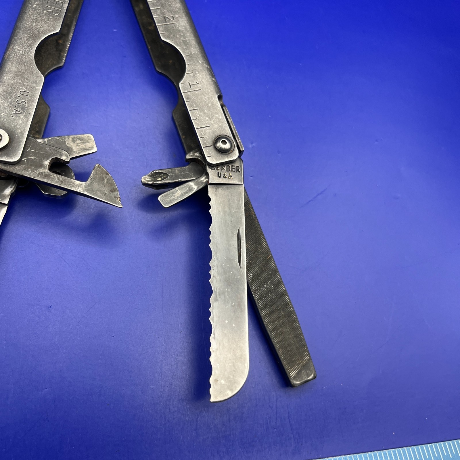 Vintage Gerber MP600 Black Oxide Multi-tool