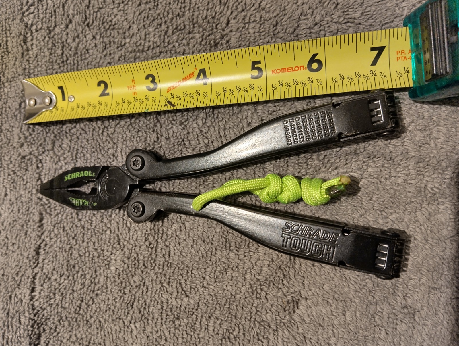 SCHRADE TOUGH TOOL Multitool/Black Finish with Leather Sheath