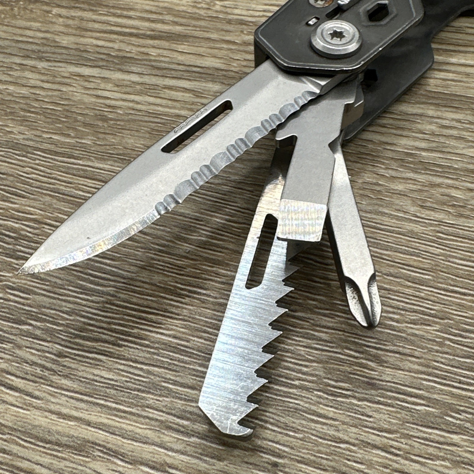 Gerber Truss Multi-Tool Pliers Knife Folding EDC FAST SHIPPING!