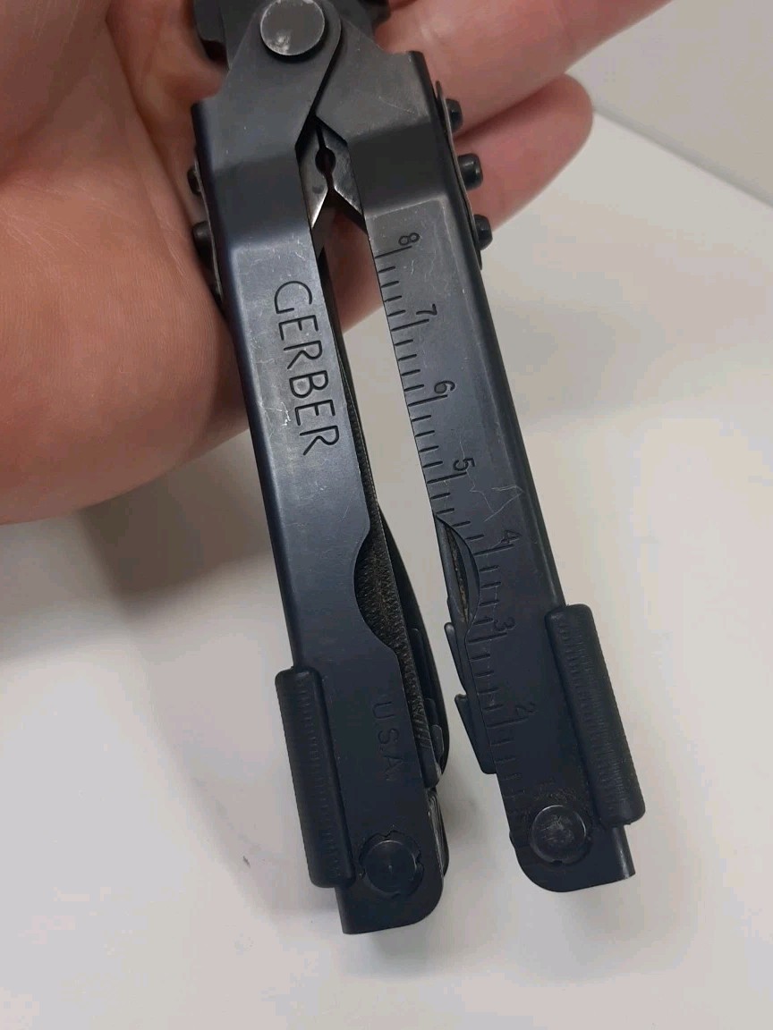 Gerber MP600 Multi-Plier Multi-Tool Needle Nose – Black
