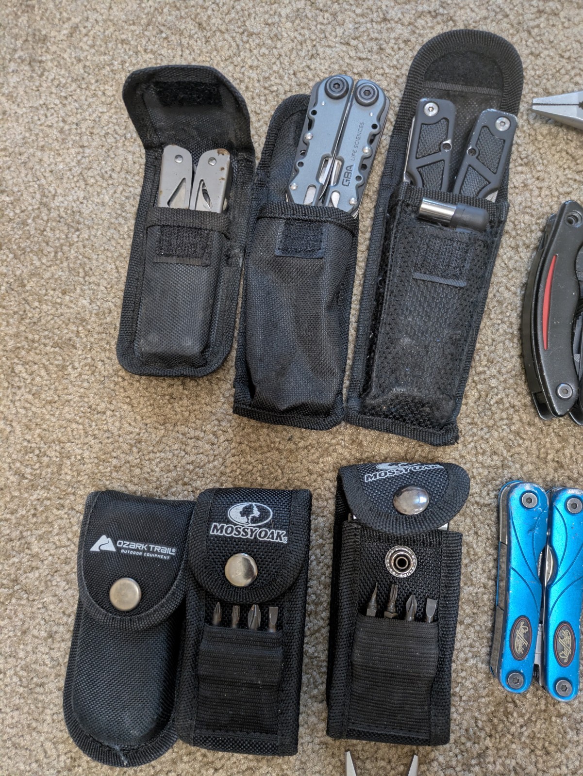 Large Lot Of Multi Tools Schrade Husky SOG Kangli Unbranded Mix