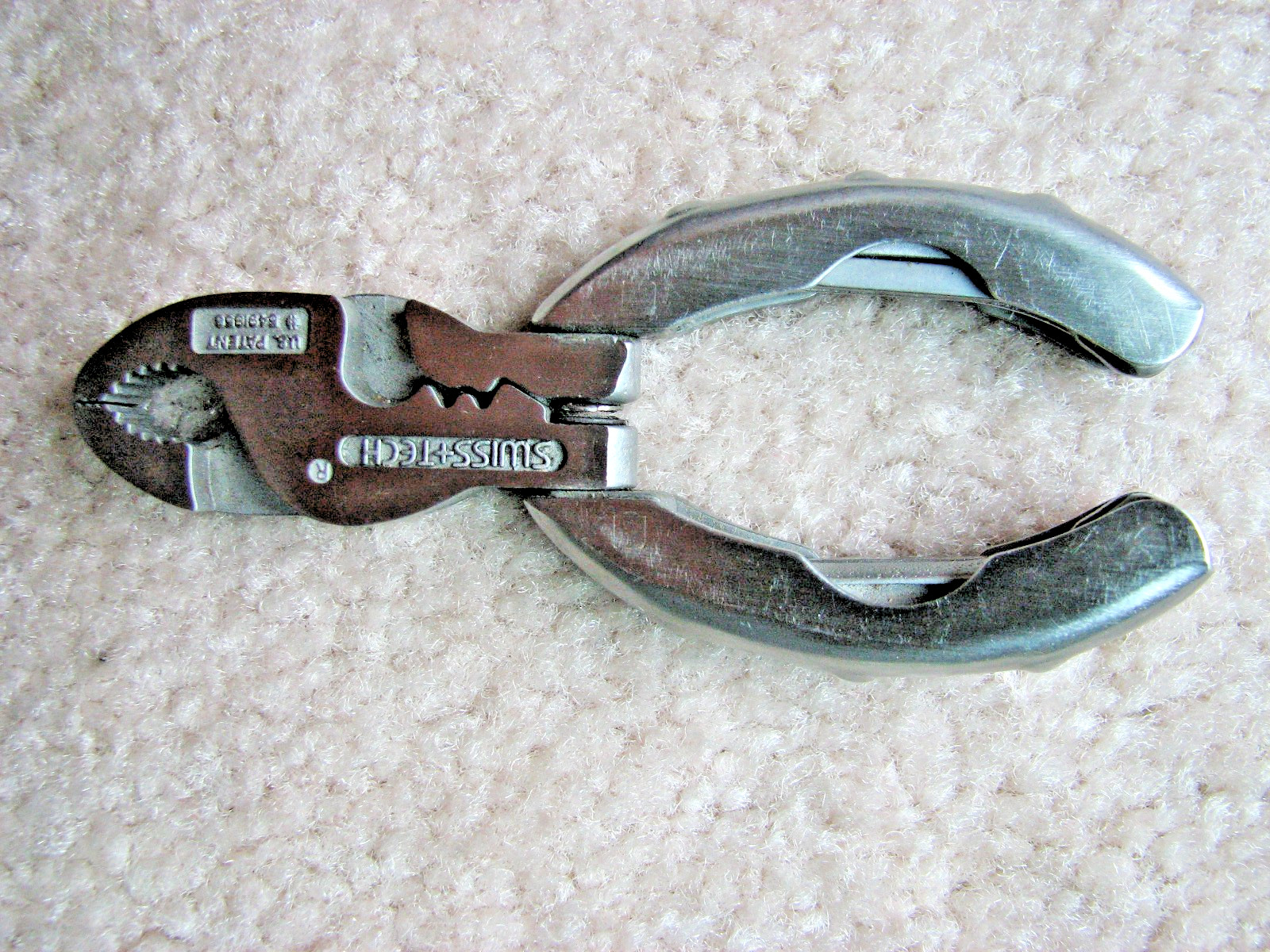 Swiss+Tech Mutli Micro Tool 9 in 1 Stainless Pliers Stripper Screwdrivers