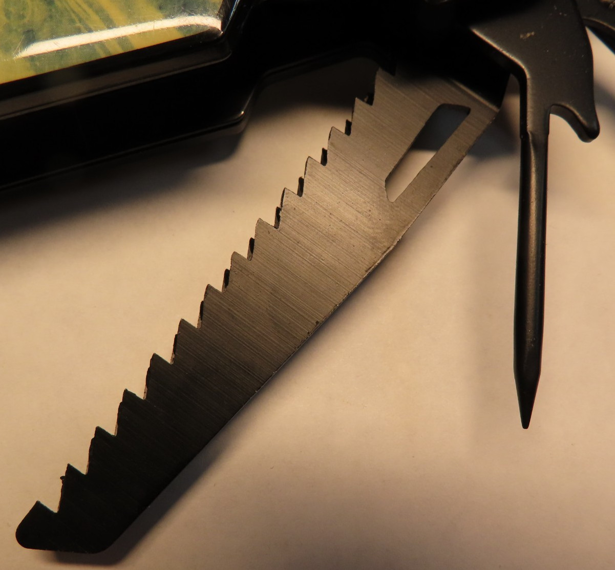 Mossy Oak Multi Tool VERY COOL EXCELLENT CONDITION