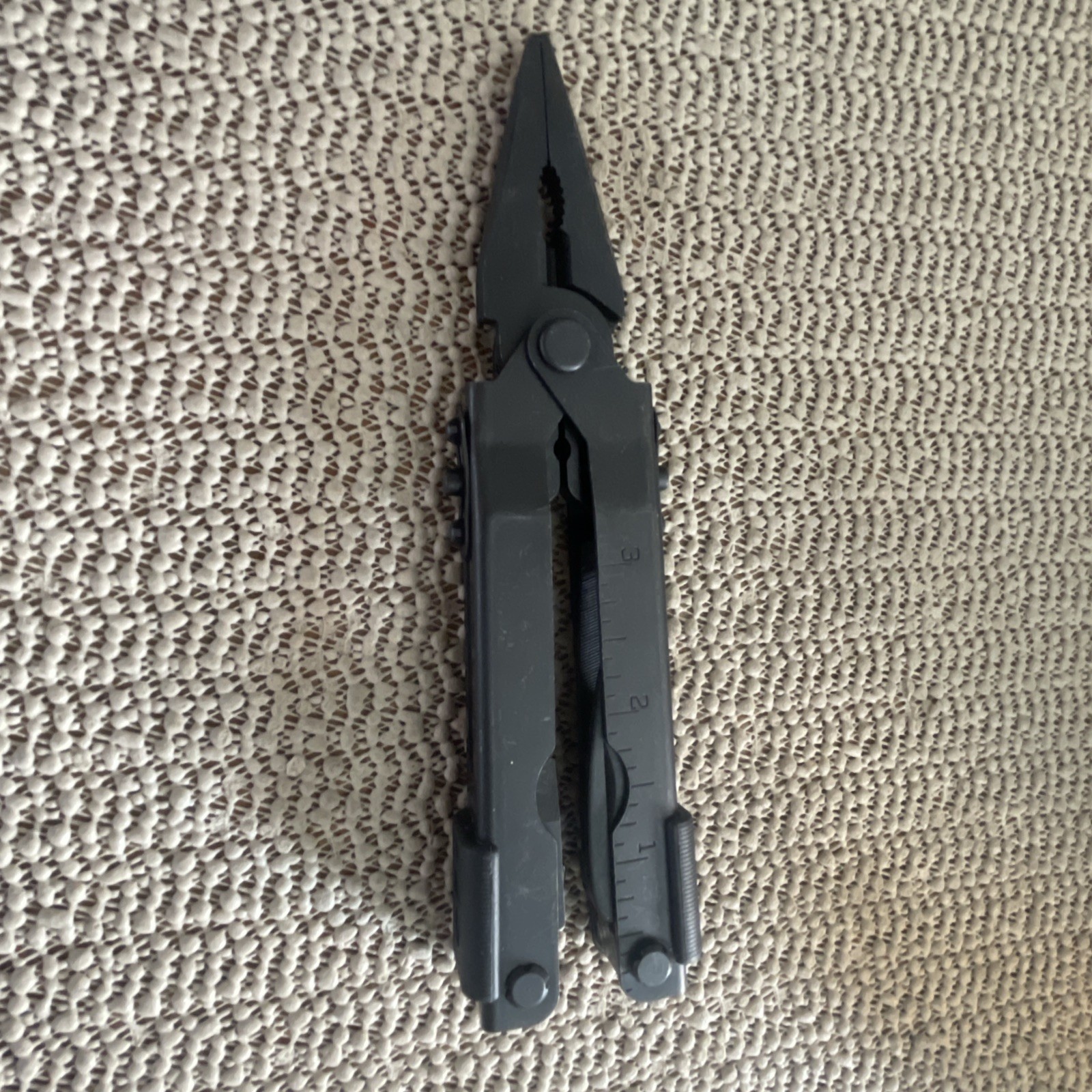Gerber MP600 Black Oxide Multi-Tool Needle Nose Pliers