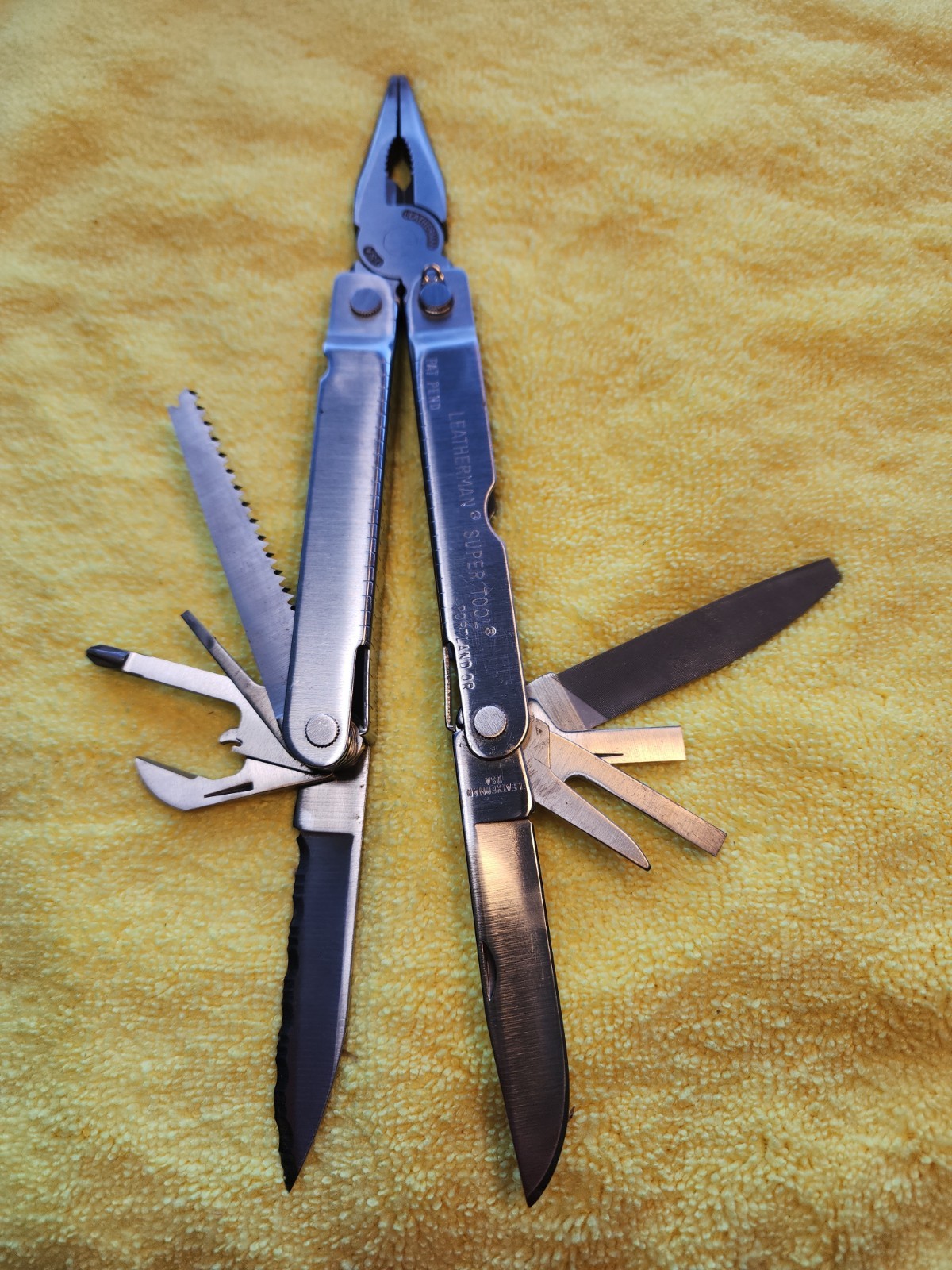 Vintage Leatherman Super Tool Pat Pending with Leather Sheath Super Nice