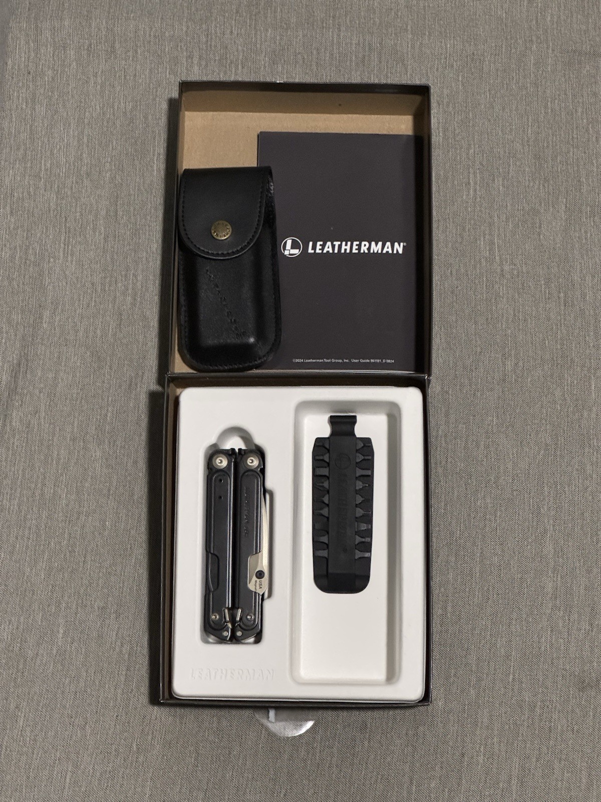 Leatherman Arc Obsidian Multitool / Heritage Black Sheath w/ Bit Pocket
