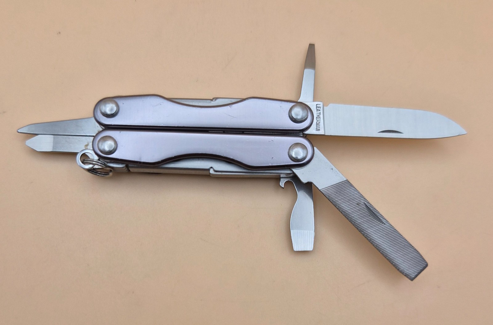 Leatherman SQUIRT P4 Multi-Tool (Retired) Gray – Good Condition (001)