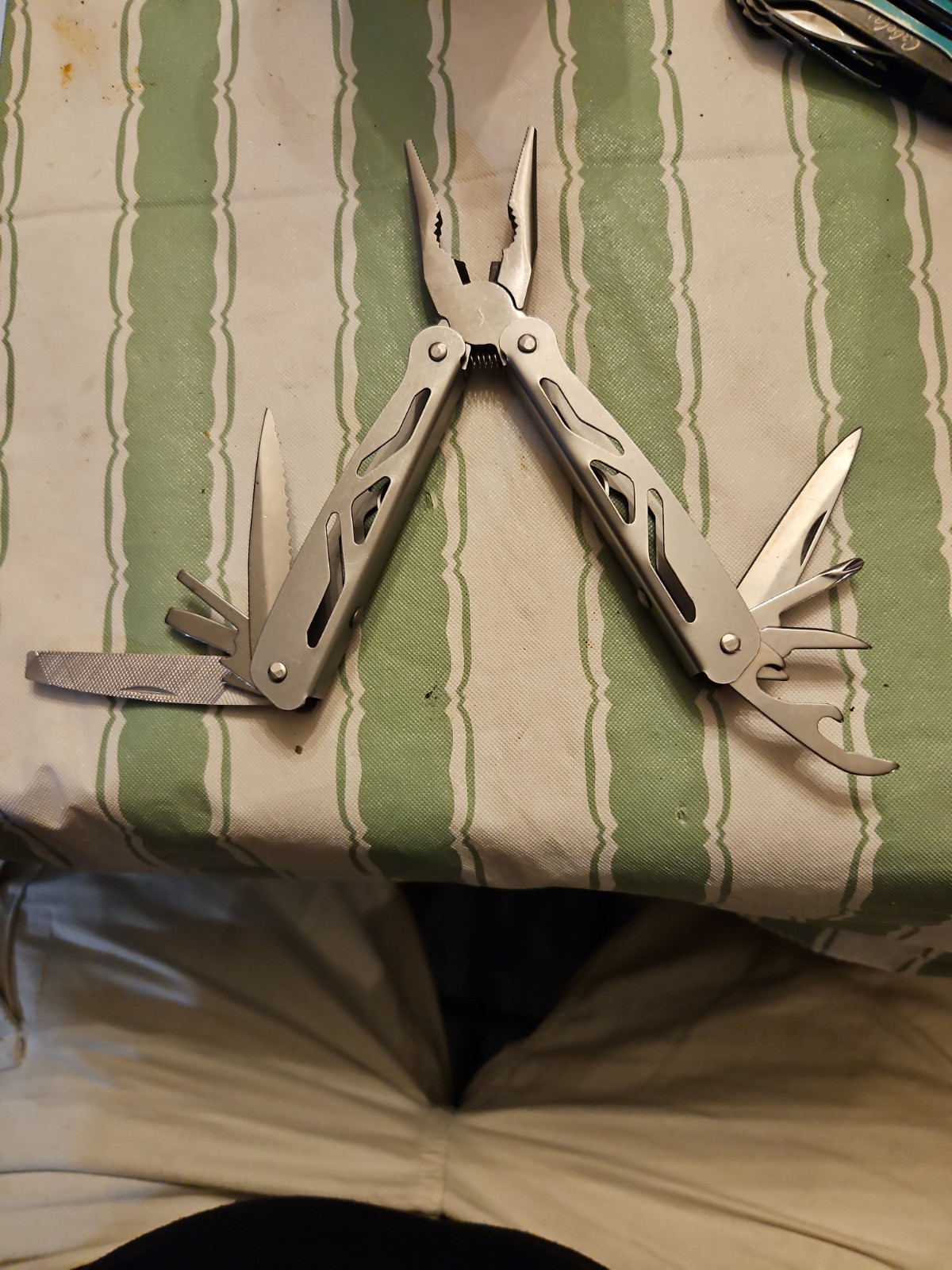 Multi Tool Knifes Ozark And Cabelas