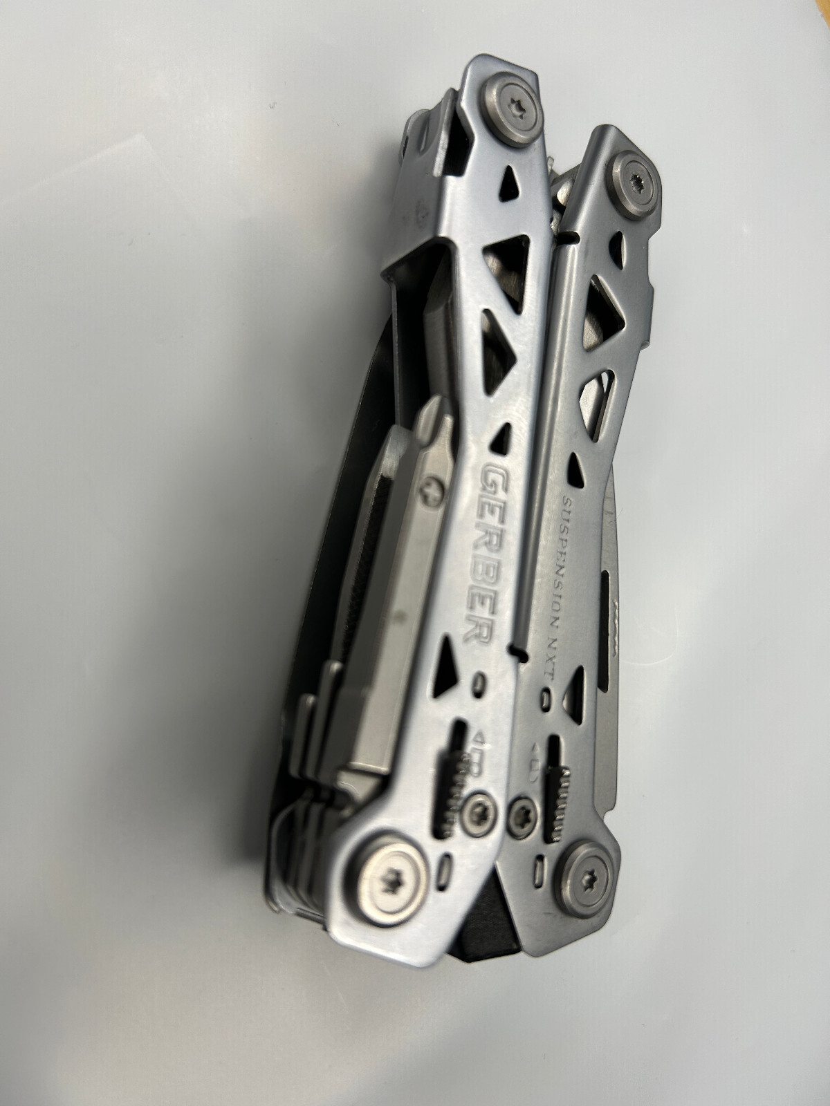 GERBER Suspension NXT Multi-Tool with Pocket Clip and 15 Funct