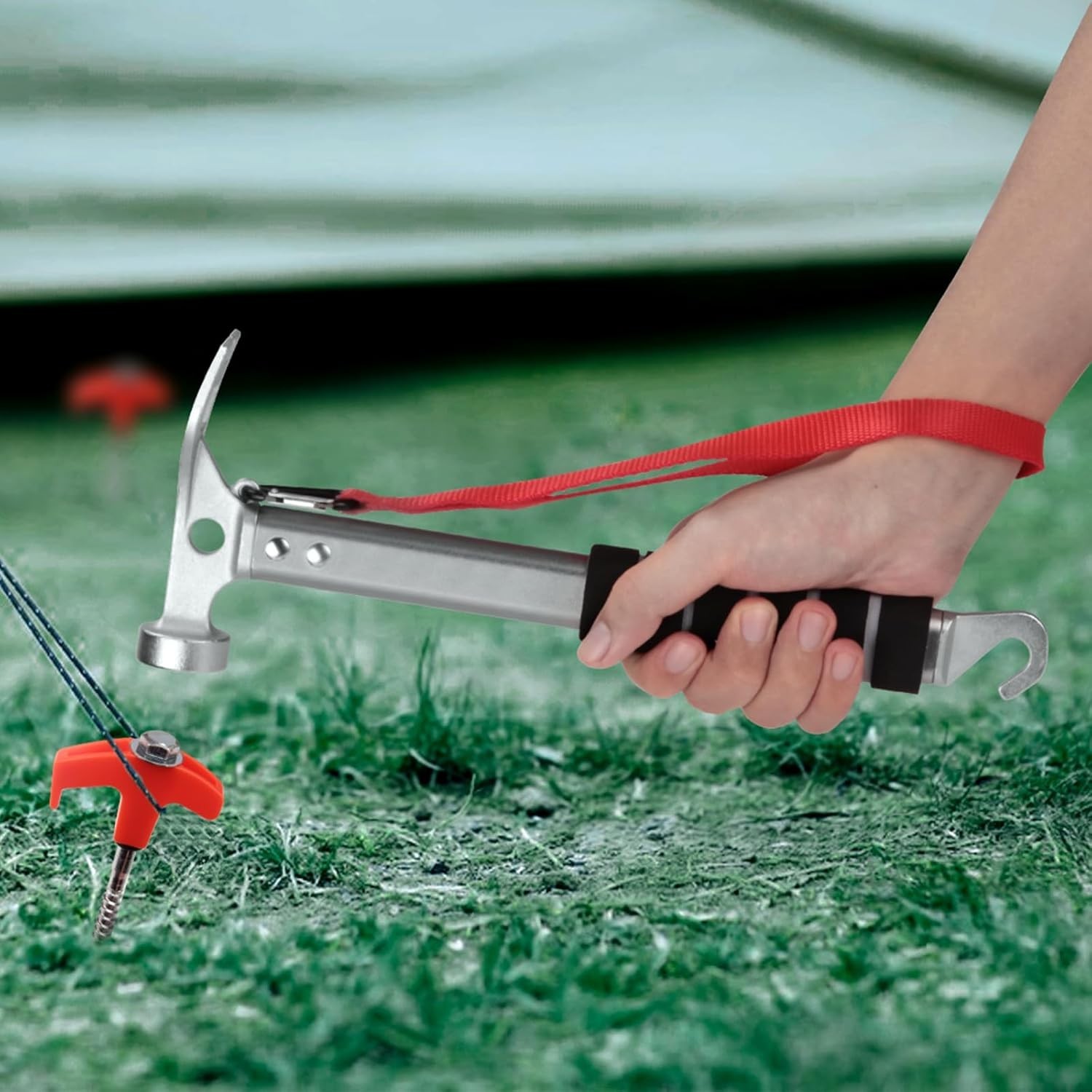Durable Aluminum Tent Stake Hammer with Puller – Lightweight & Ergonomic Design