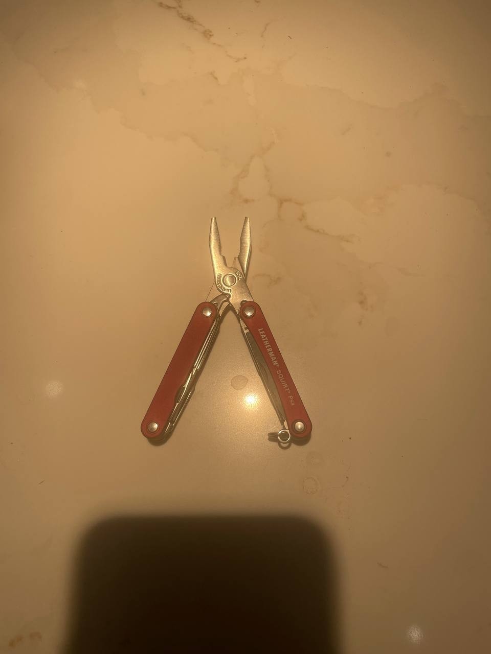 *BRAND NEW* RARE Leatherman SQUIRT PS4 Multi-Tool Red DISCONTINUED/RETIRED 2023