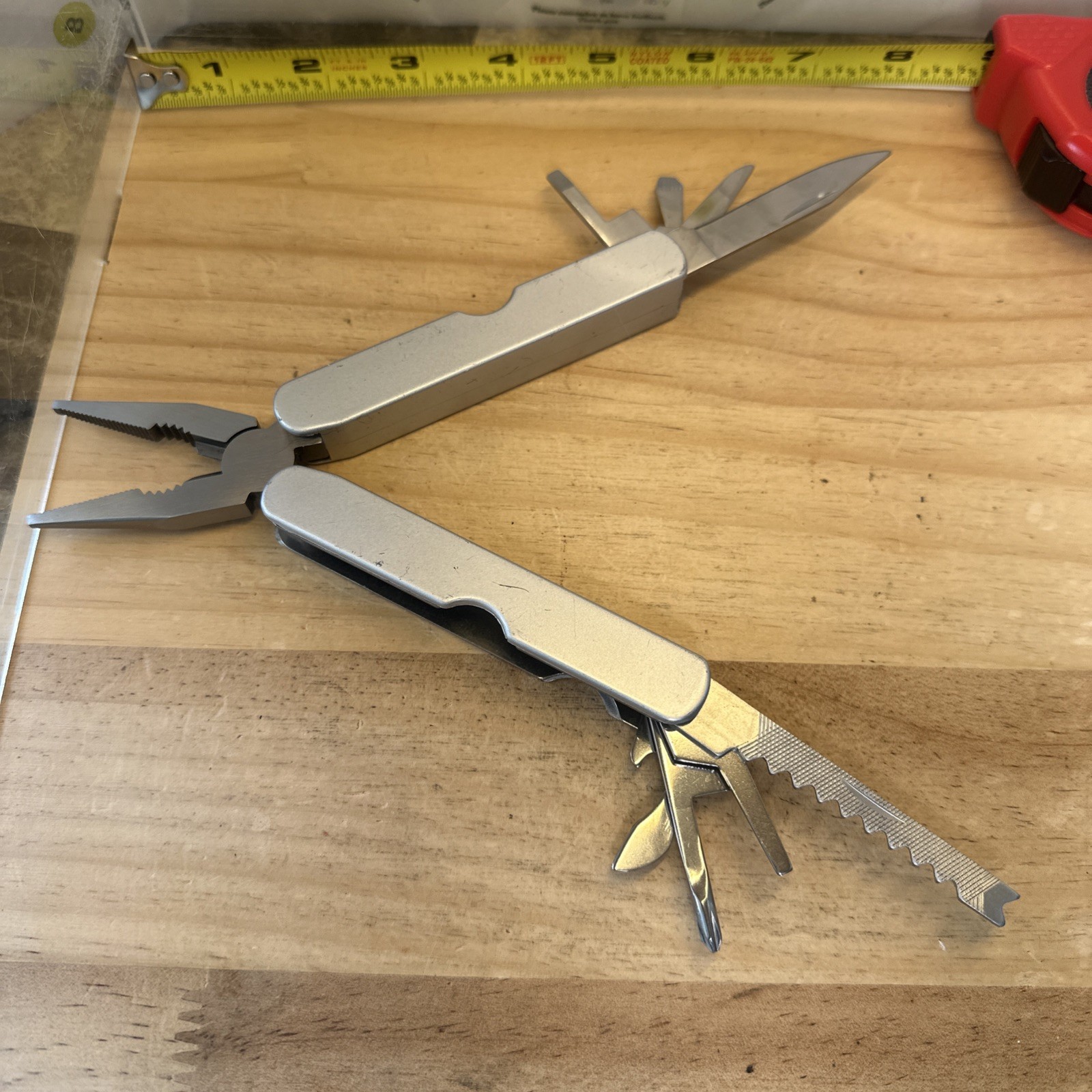 “United Initiators” & “IBBI” Branded Multi-tool 4” Closed