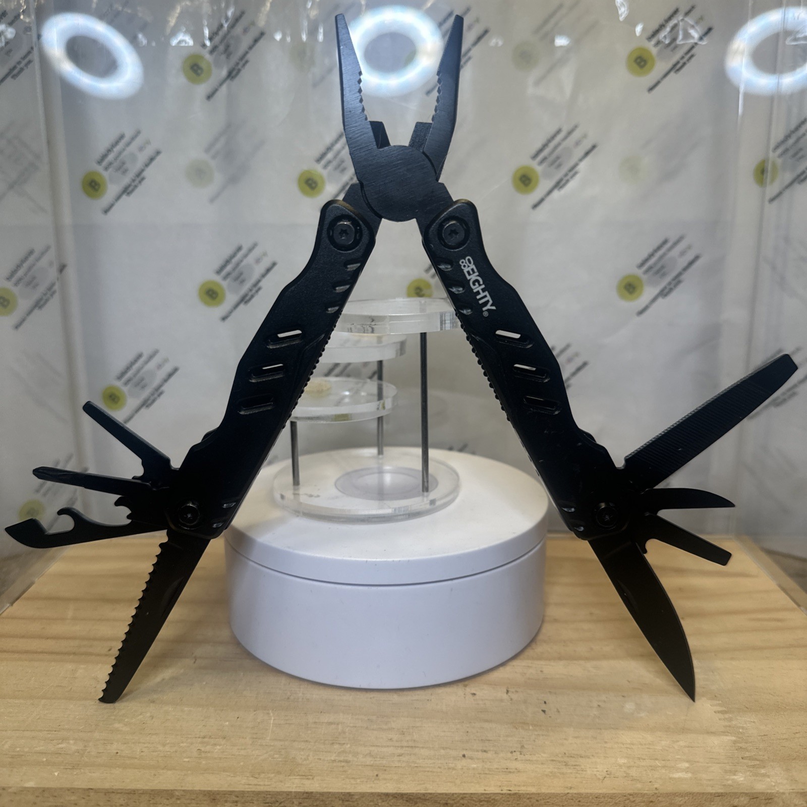 80Eighty® Multi-Tool – Black 13 in 1 Tool