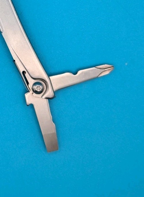 Leatherman Rev 3.8″ Multi-Tool, Stainless!