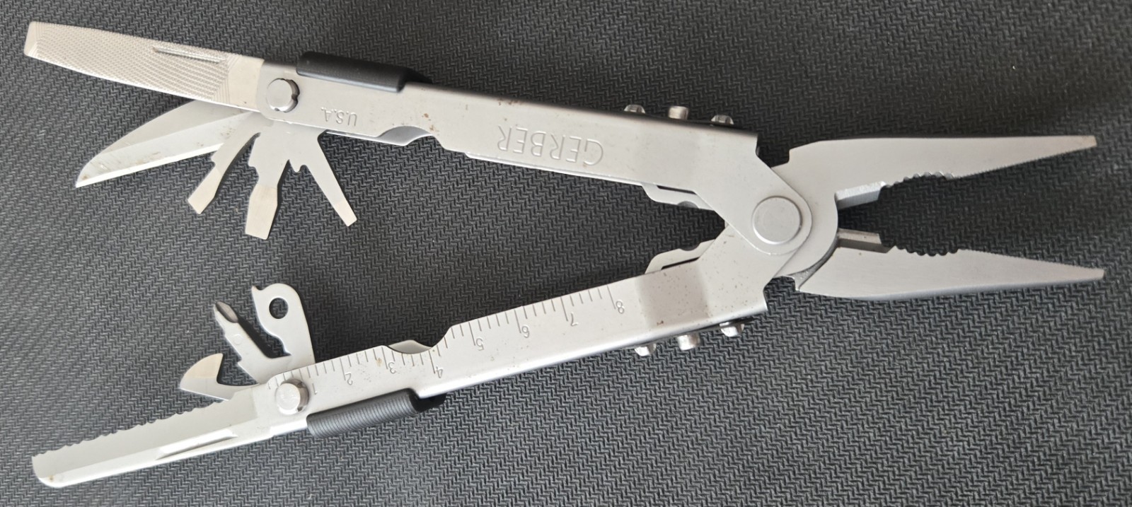 Gerber Multi-Plier 600 MP 600 ProScout Double Blade Carbide Multi Tool