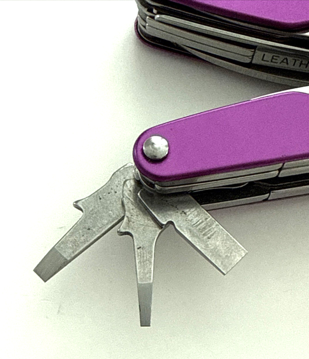 Leatherman Juice XE6 Multi-Tool Purple USA