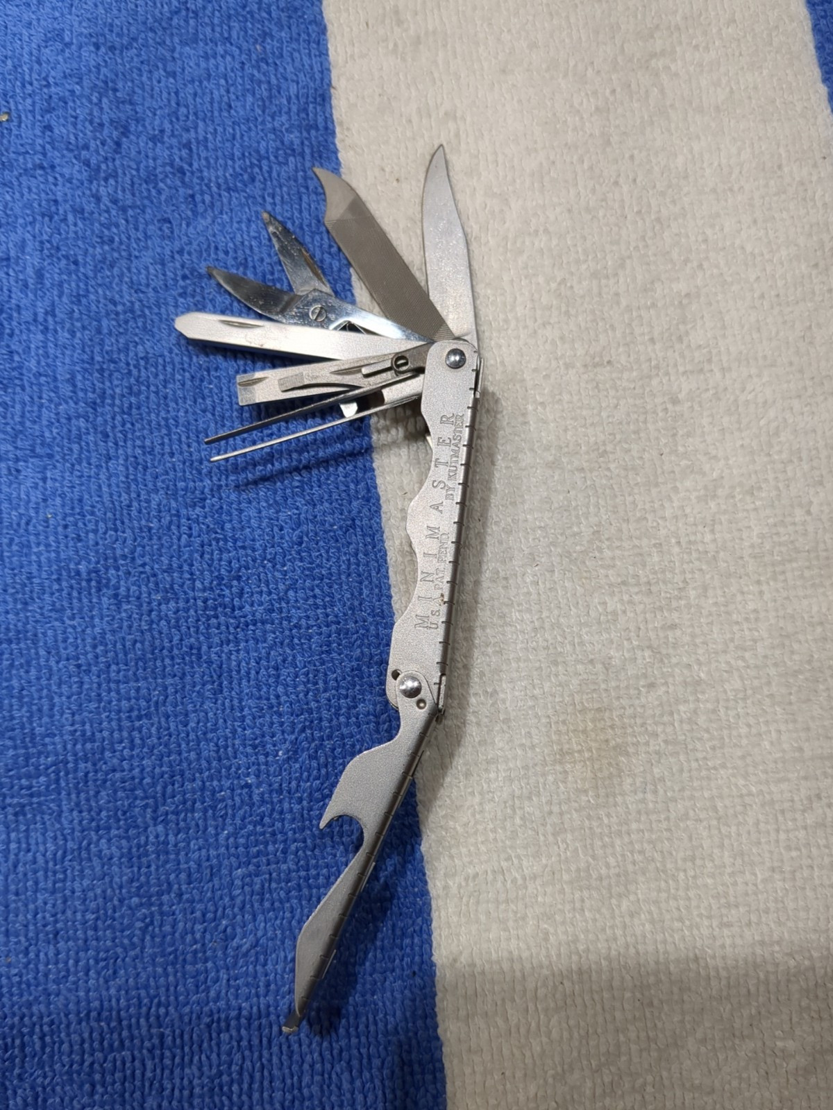 Lot Of 7 Multi tool Schrade, Kutzmaster, Swisstech, Cabelas, Stanley, Craftsman