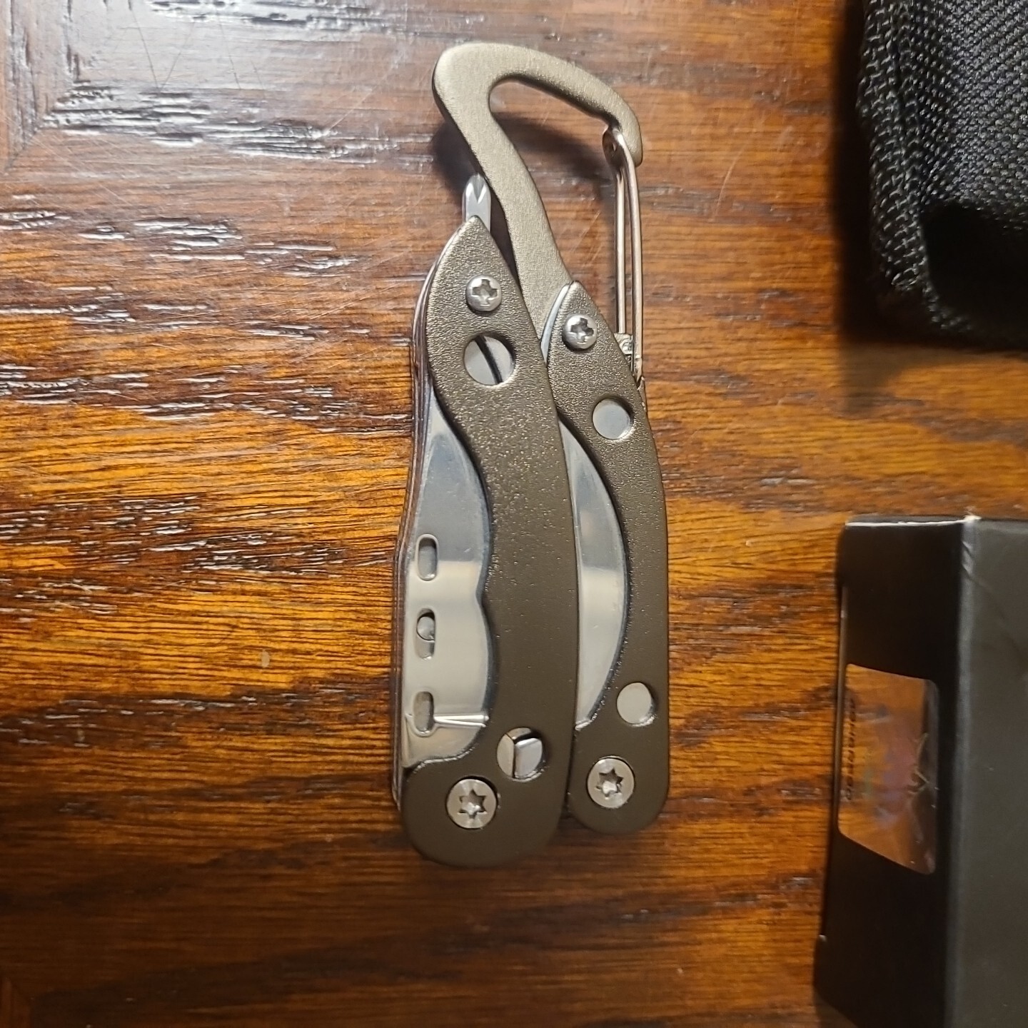 Hoffman Richter Mini Multi Tool Knife Bottle Phillips Serrated Plier