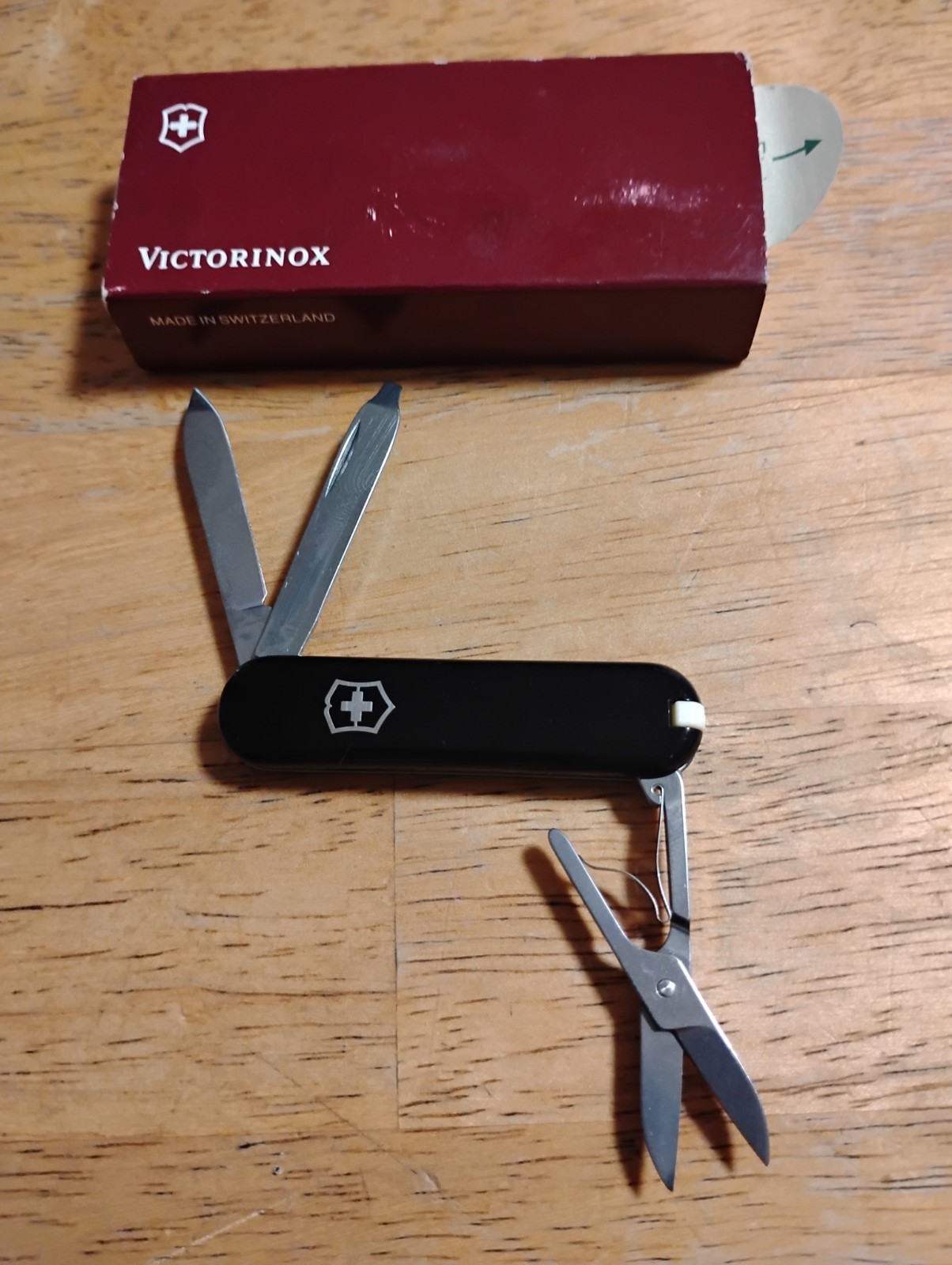 Victorinox MERKEL Swiss Army Multi-Tool Pocket Knife w/ Scissors Toothpick