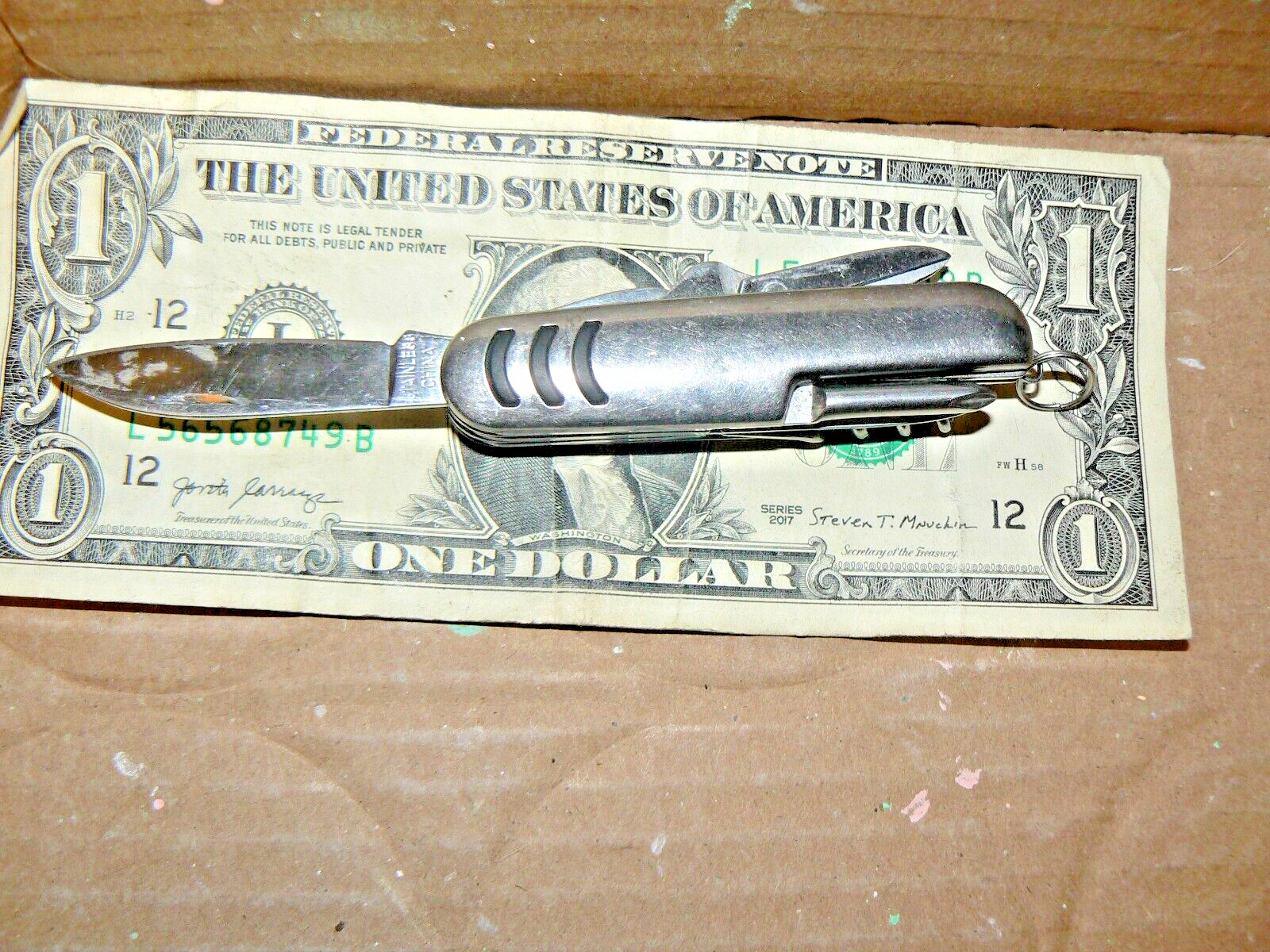 Pocket Knife 3 long w/2 inch blade 7 or 8 in 1