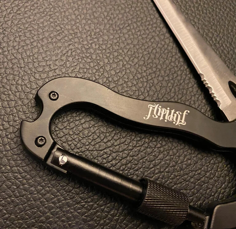 FLIPITSF OUTDOOR 5-IN-1 CARABINER MULTI TOOL KNIFE SCREWDRIVER KEYCHAIN SURVIVAL