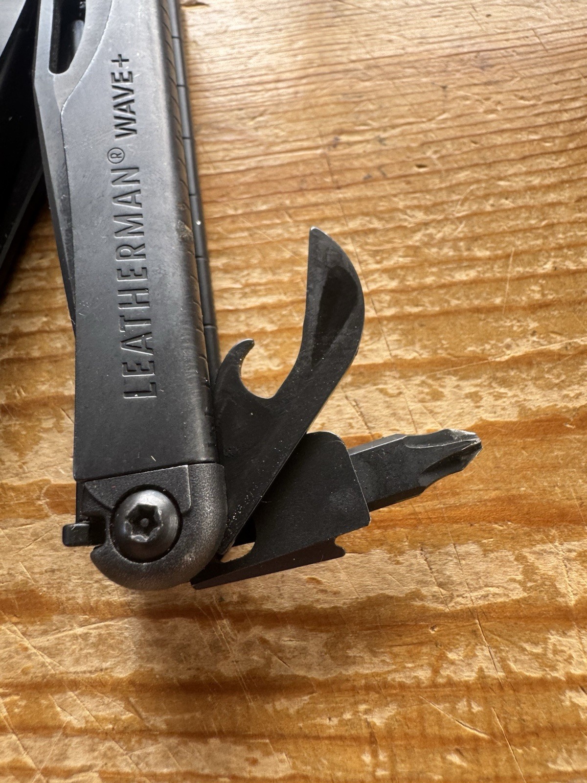 Leatherman Wave / Wave + / Plus Black Oxide Multitool