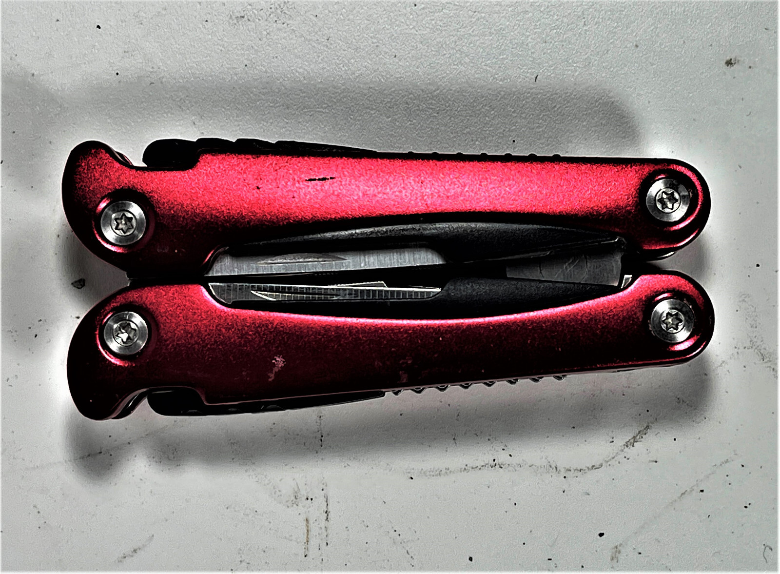 SHEFFIELD Pocket Size Multitool 9 in 1 Tools Stainless, Red Never Used